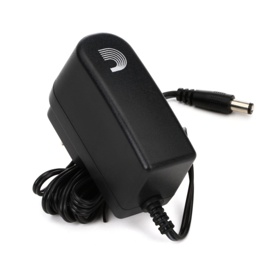 D'Addario PW-CT-9VF 9 voltos AC/DC adapter