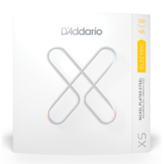 D'addario XS 09-46 Light Top/Regular Bottom