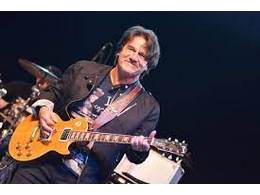 Menyhárt János<br/>(V’Moto-Rock)