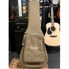 Taylor Dreadnought akusztikus félkemény gitártok (újszerű)