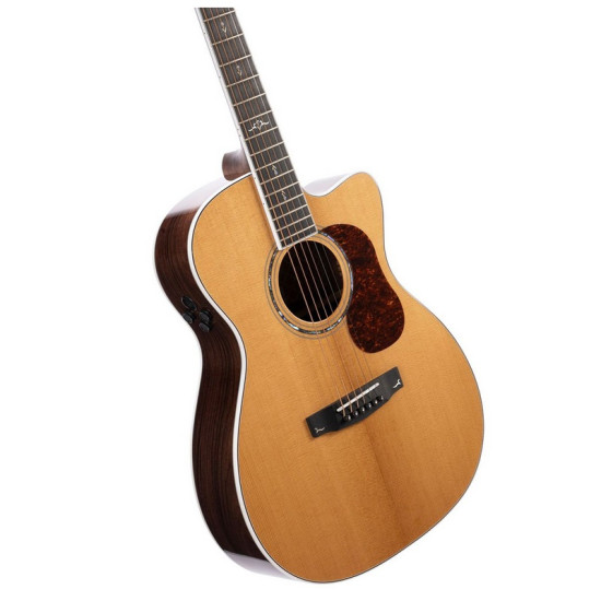Cort Gold OC8 NAT elektro-akusztikus tokkal