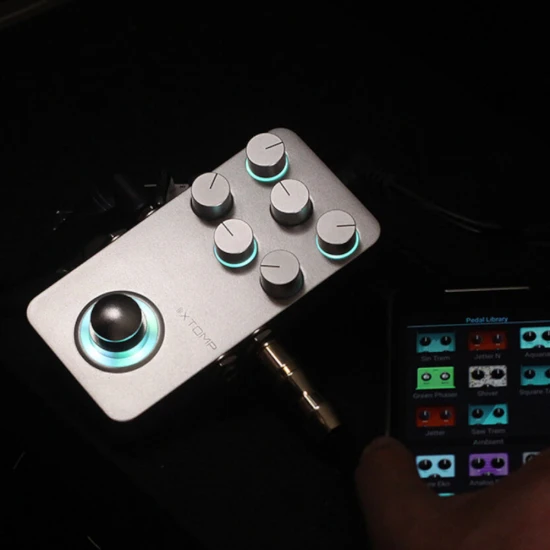 Hotone XTOMP stompbox effekt pedál