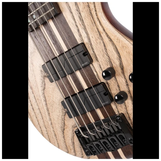 Cort A5 Ultra Ash ENB 5 húros basszusgitár tokkal