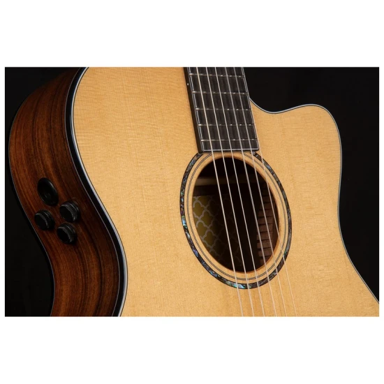 Cort Gold OC8 Nylon elektro-klasszikus gitár tokkal
