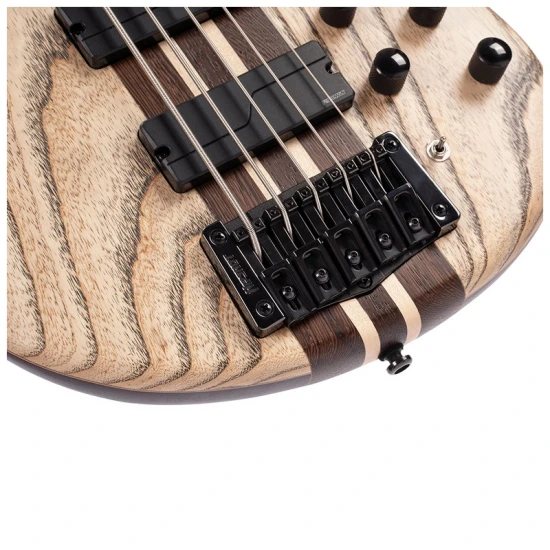 Cort A5 Ultra Ash ENB 5 húros basszusgitár tokkal