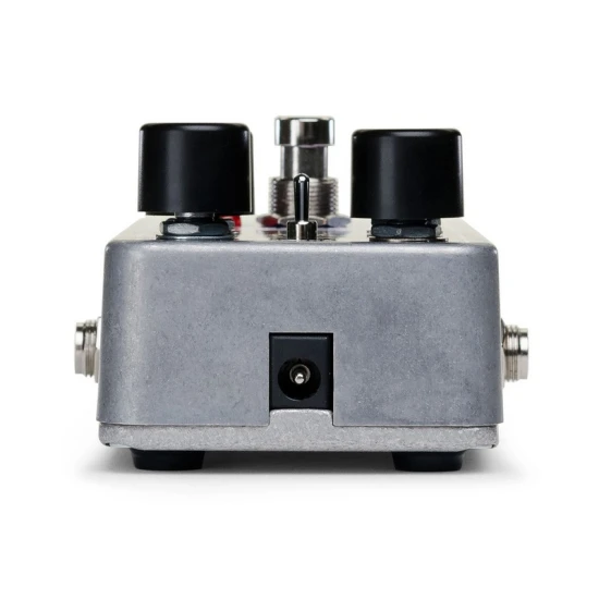 Electro-Harmonix Bass Clone chorus pedál